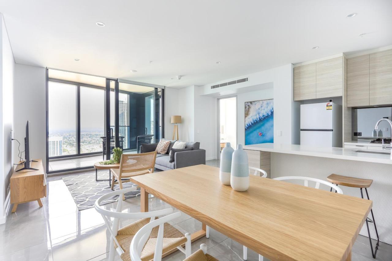 Sea View Beachfront Apartment In Surfers Gold Coast Exteriér fotografie