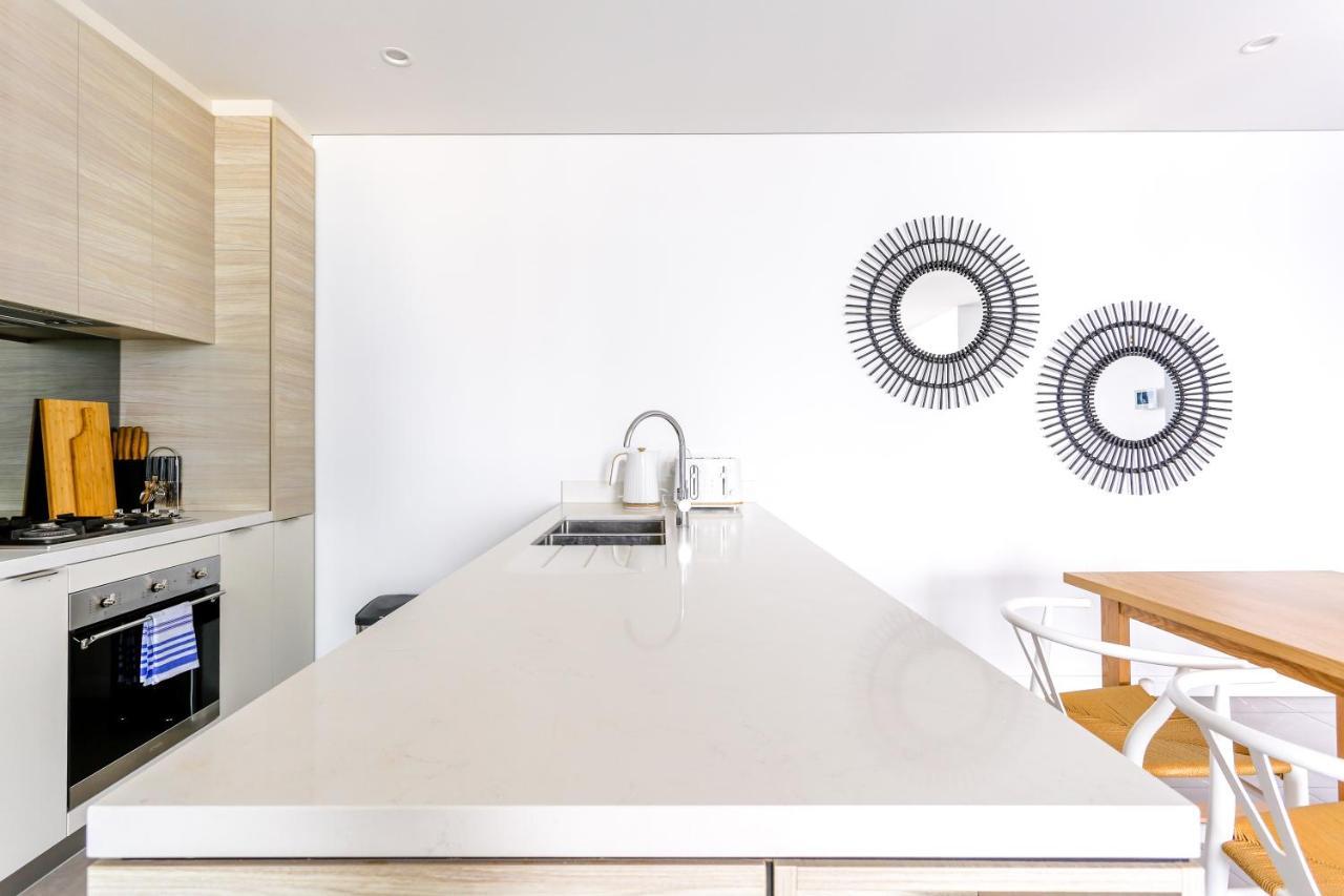 Sea View Beachfront Apartment In Surfers Gold Coast Exteriér fotografie