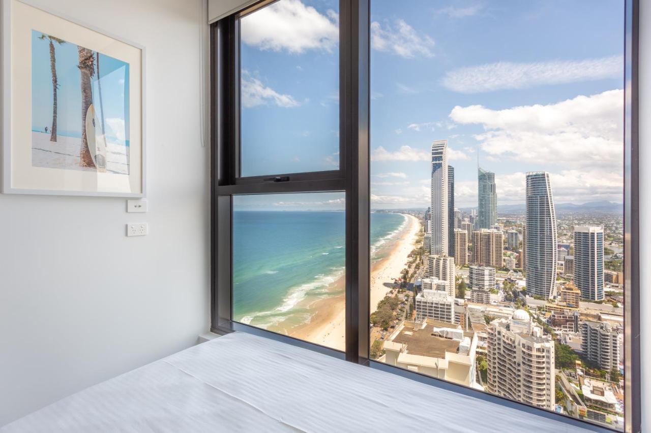 Sea View Beachfront Apartment In Surfers Gold Coast Exteriér fotografie