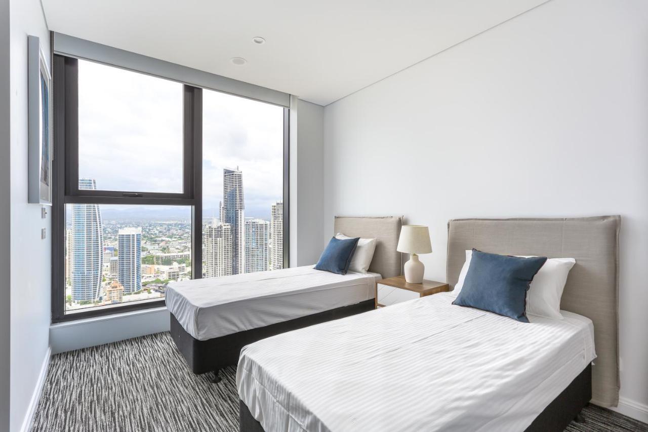 Sea View Beachfront Apartment In Surfers Gold Coast Exteriér fotografie